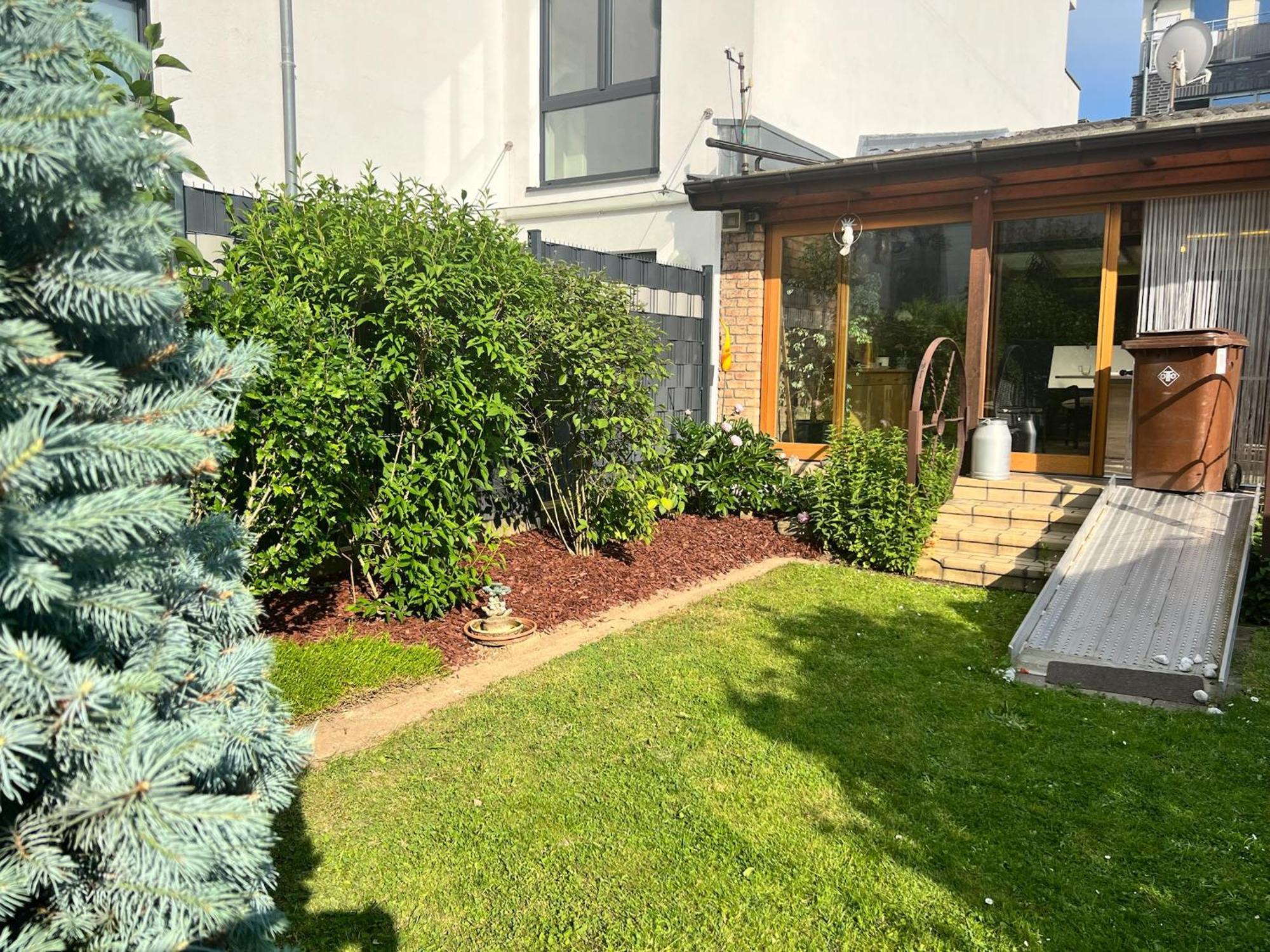 Ferienhaus Mit Garten Hürth Exterior foto